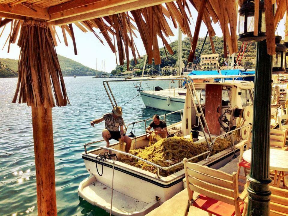 Trocolo Apartments Sivota  Bagian luar foto